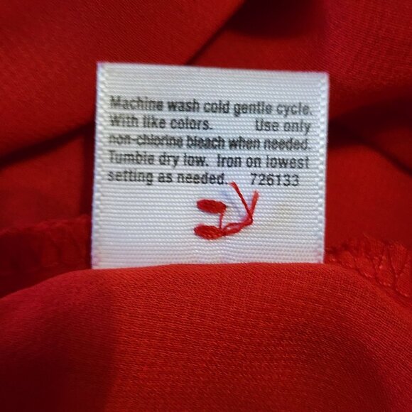 A.N.A Red Sheer Long Sleeve Blouse Size Large Button Front Casual Lightweight - Picture 8 of 8